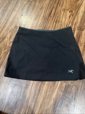 Arc'teryx Black Women's Active Mini Skirt